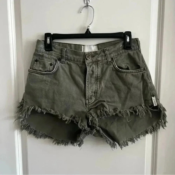 One Teaspoon Denim Shorts Cutoff Size 25 - Picture 3 of 6